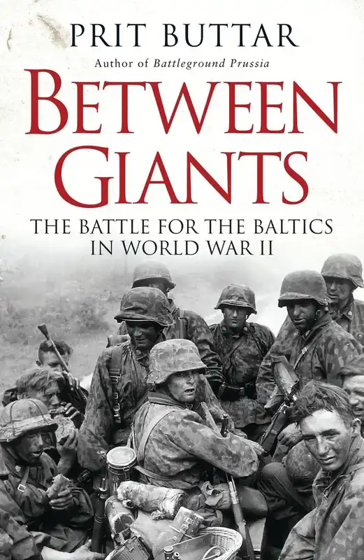 Between Giants | Kampanjpris